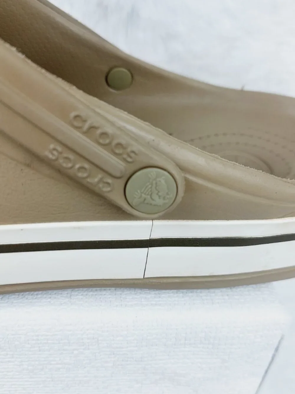 Crocs Men's Khaki Brown Classic Crocband Slip-On Casual Clogs Size US 12